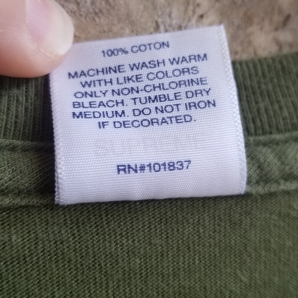 Supreme Liquid Tee - Picture 4 of 4